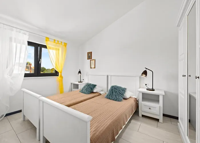 Valentina Sole * 普拉